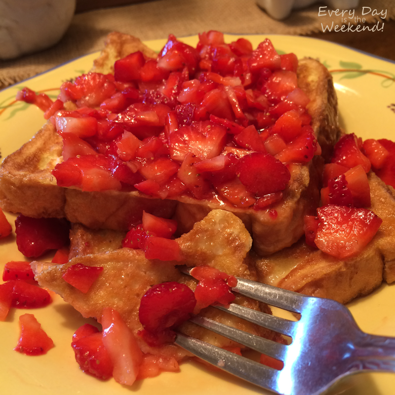 250 Calorie French Toast @ Every Day is the Weekend!